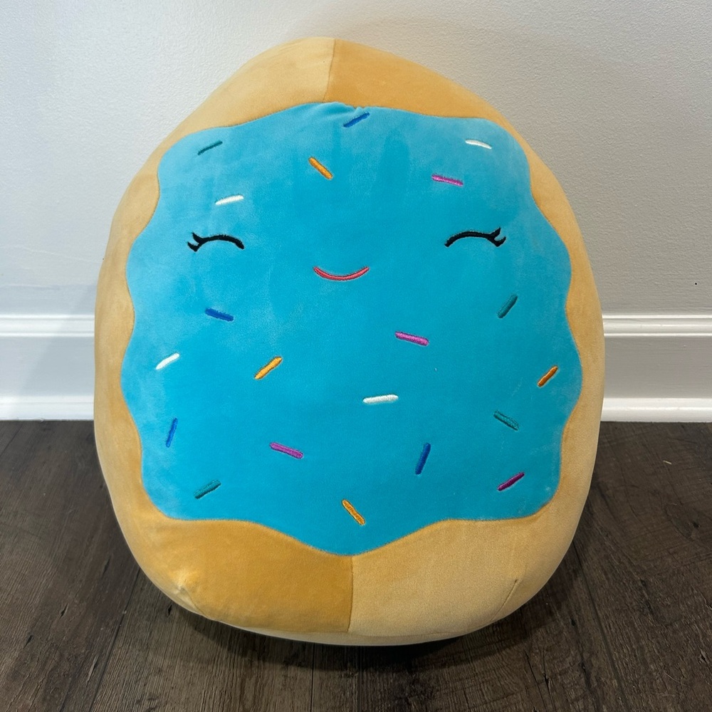 Erissa Baby Blue Poptart 16” Squishmallow With Sprinkles Plush Soft Toy 2023